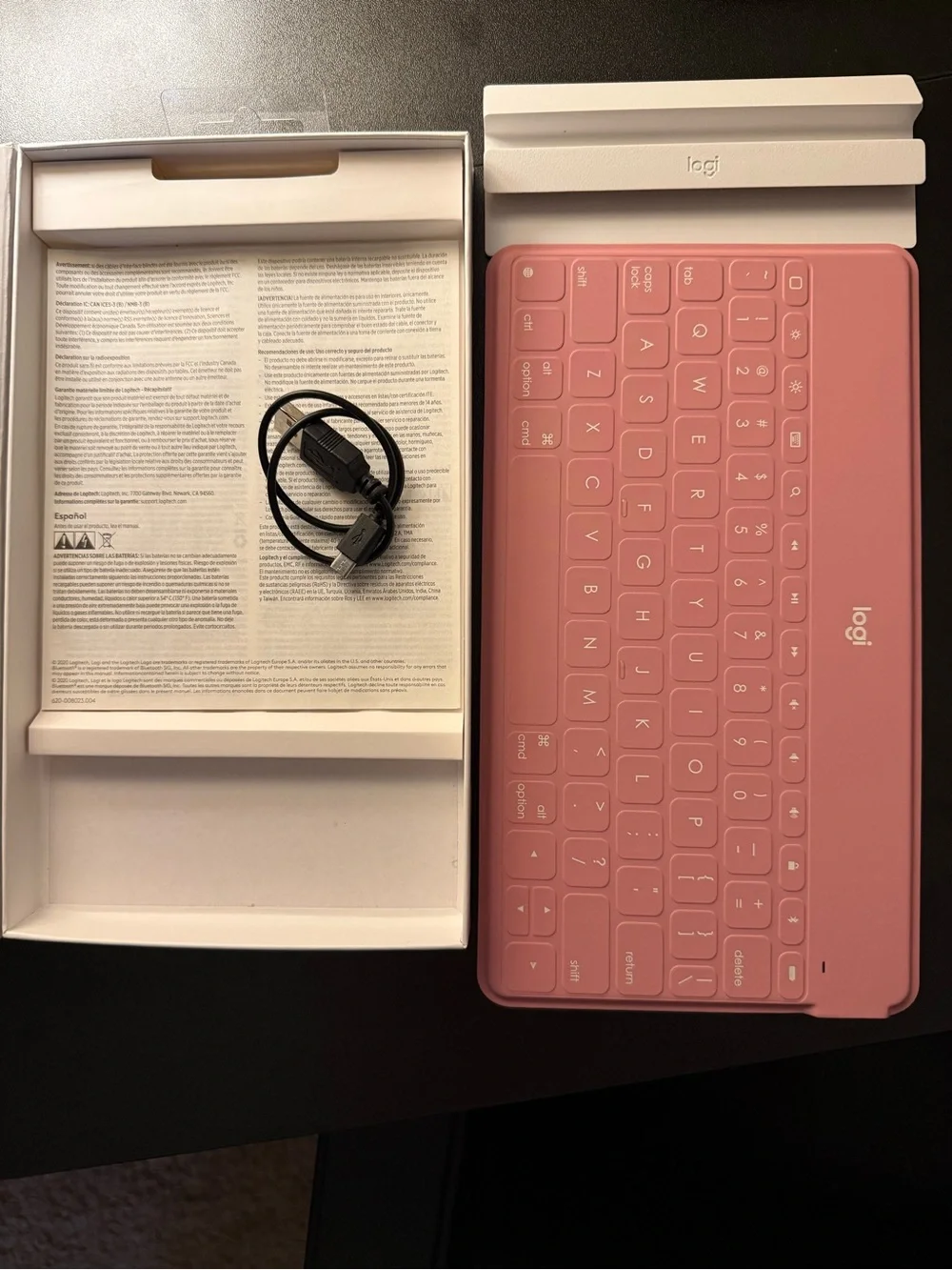 Logitech Slim Bluetooth Keyboard in Pink